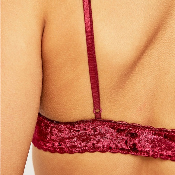 Urban Outfitters Moon & Stars Applique Bra Velvet - Picture 6 of 6